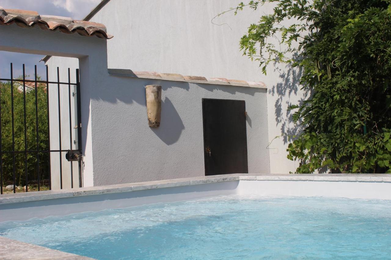 Vila Chez Elles En Provence Nans-les-Pins Exteriér fotografie